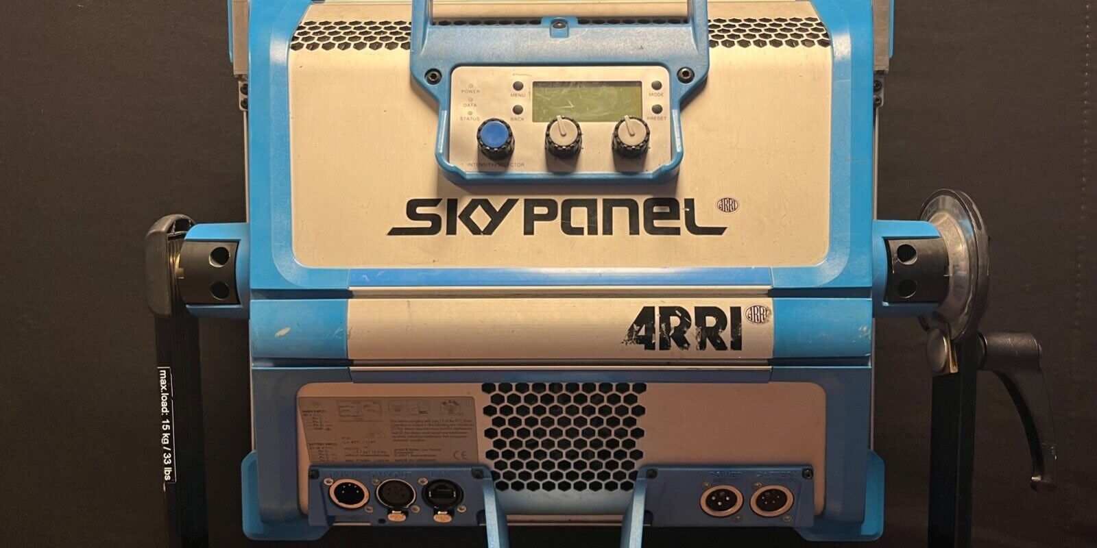 Cover Image for ARRI Skypanel S30-C LED Kit 